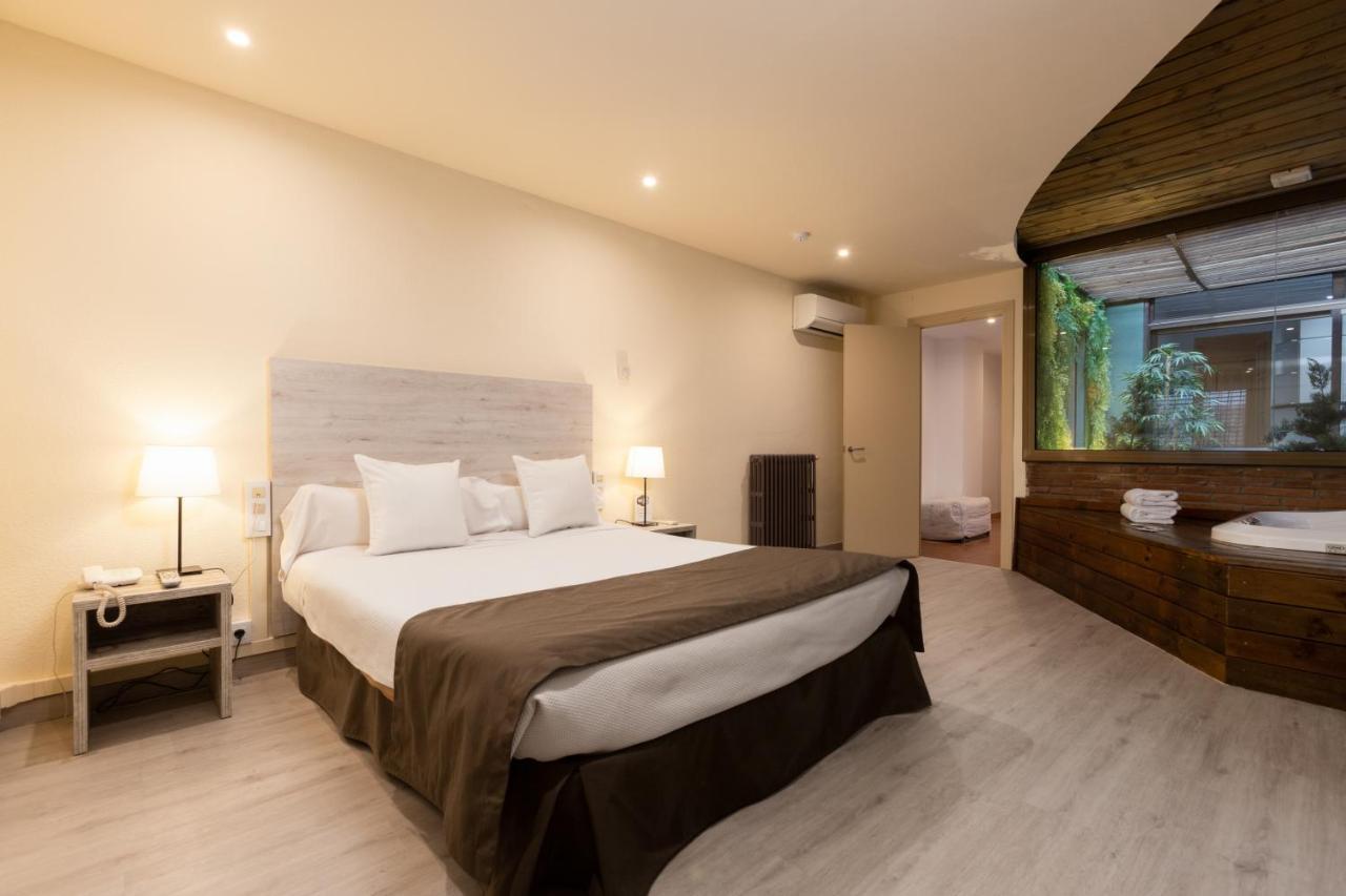Dv Aparthotel Barcellona